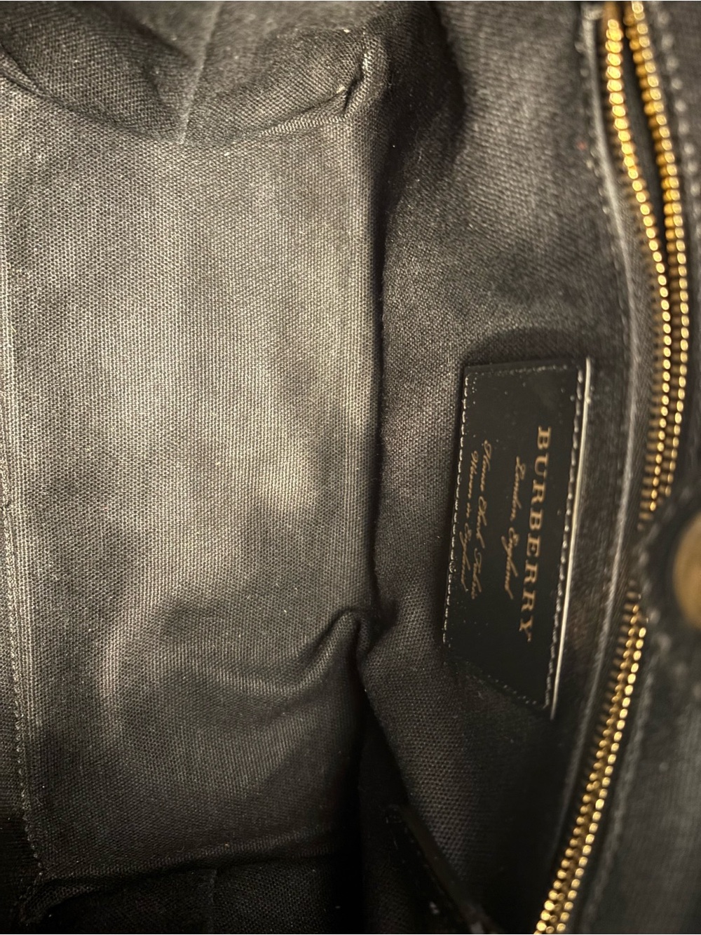 100% AUTHENTIC Burberry Derby Calfskin House Check Banner Tote Small, Like new! - Picture 9 of 15